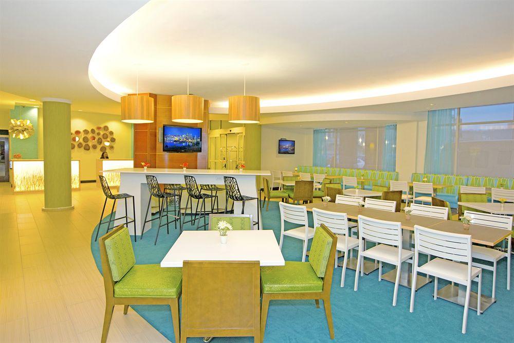 Springhill Suites By Marriott Pittsburgh North Shore Extérieur photo