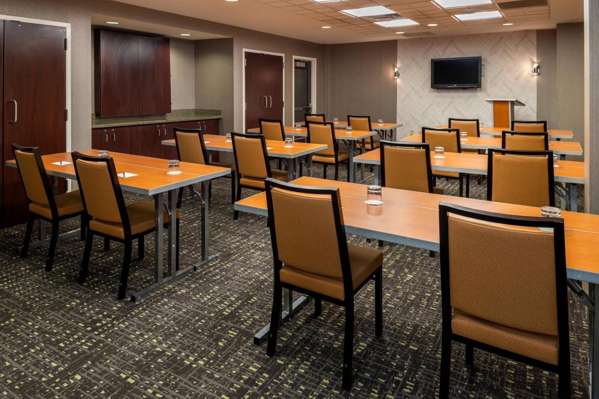 Springhill Suites By Marriott Pittsburgh North Shore Extérieur photo