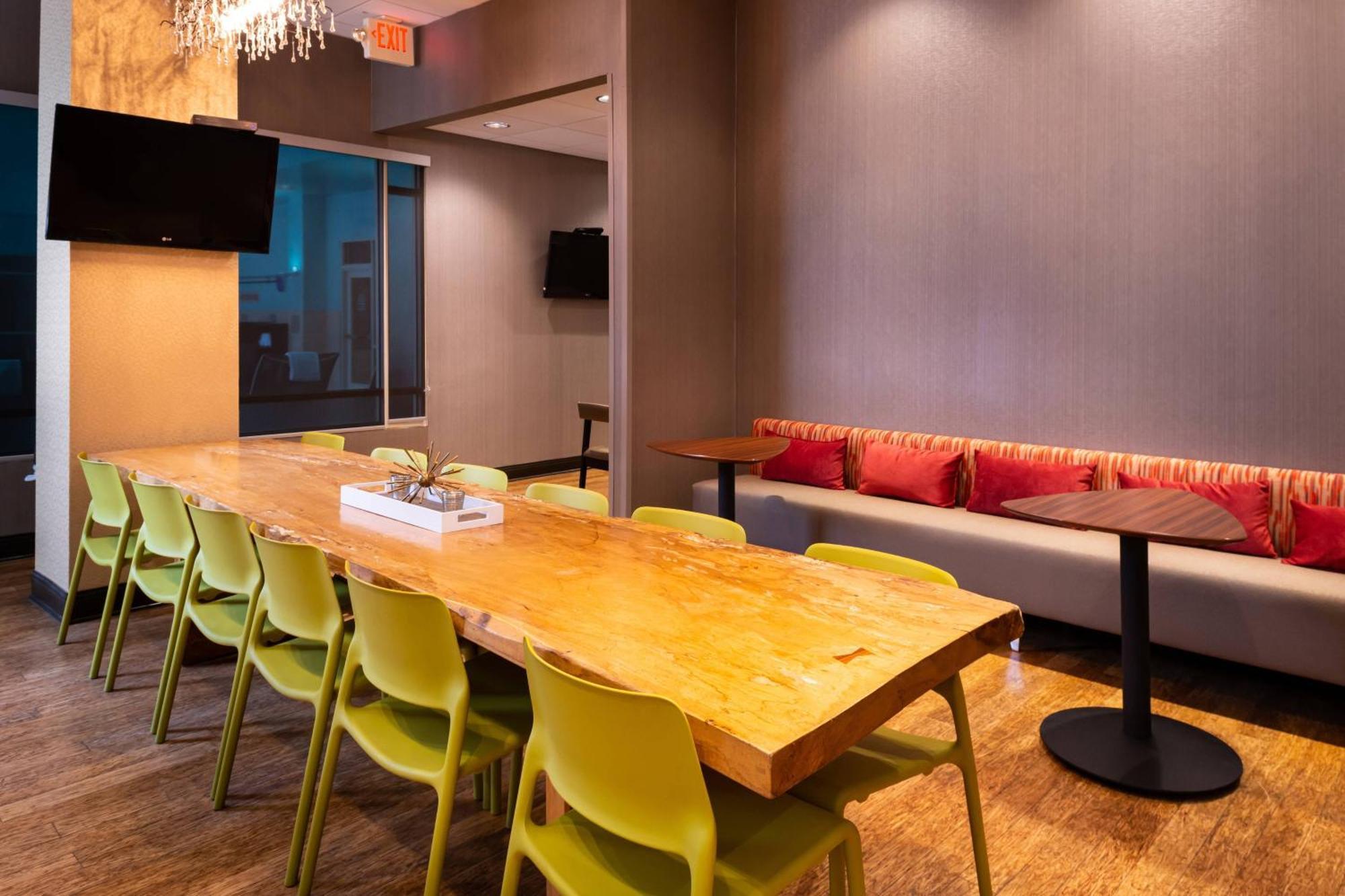 Springhill Suites By Marriott Pittsburgh North Shore Extérieur photo